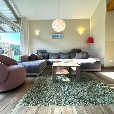 Wellnesshaus Abendsonne An Der Ostsee Mit Sauna-whirlwanne * Schwienkuhl